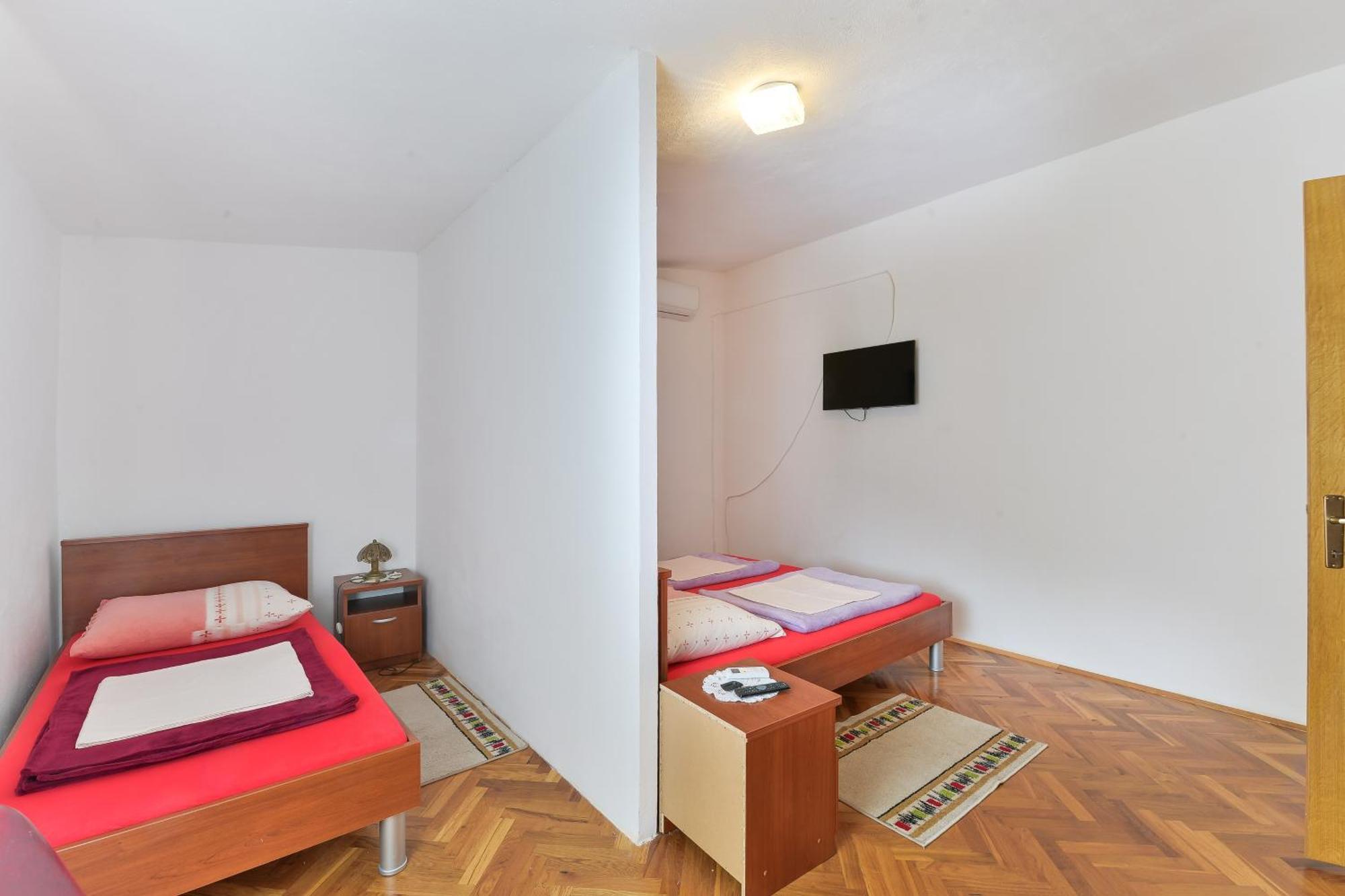 Apartments With A Parking Space Nin, Zadar - 19555 Room photo