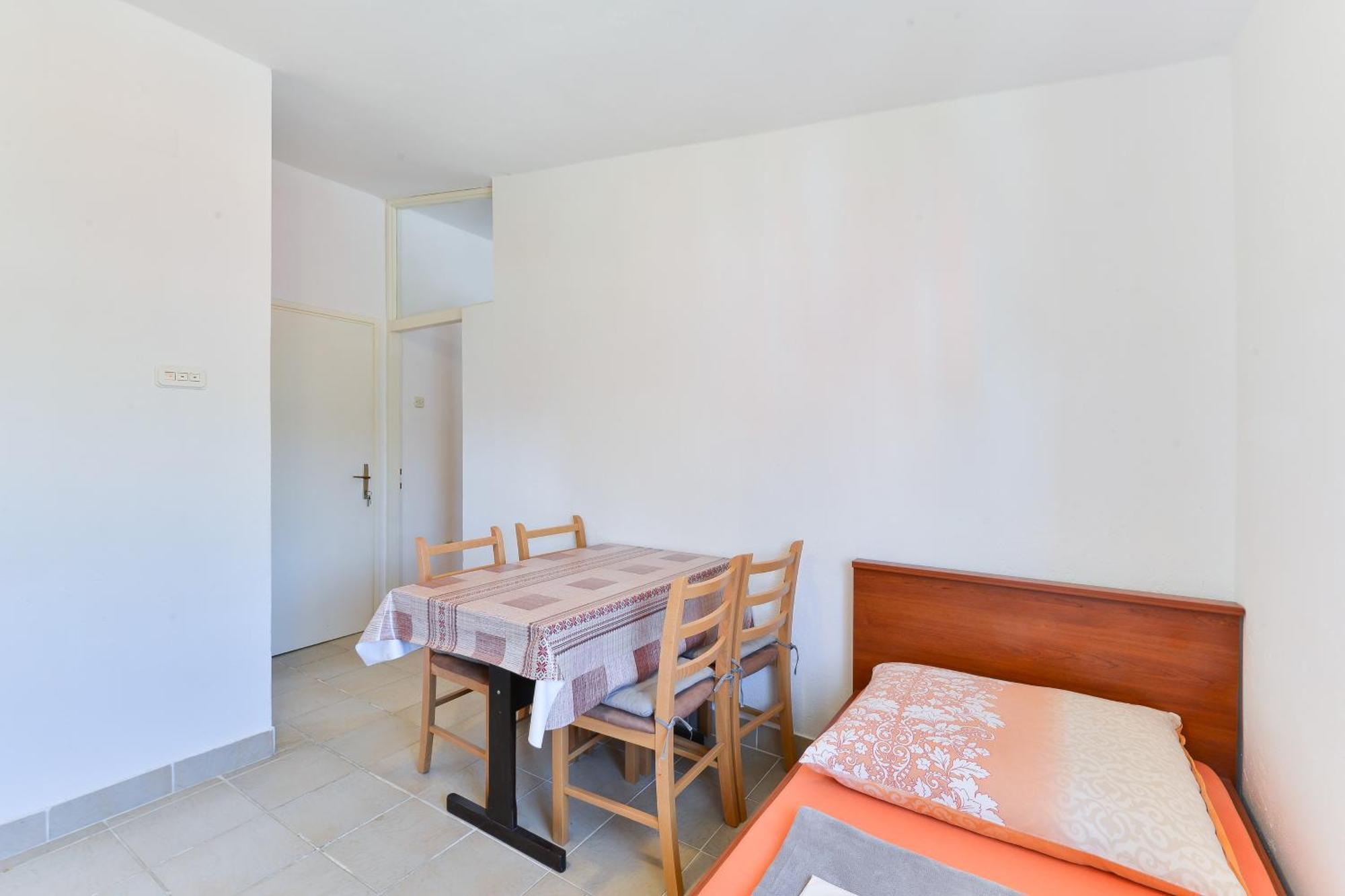 Apartments With A Parking Space Nin, Zadar - 19555 Room photo
