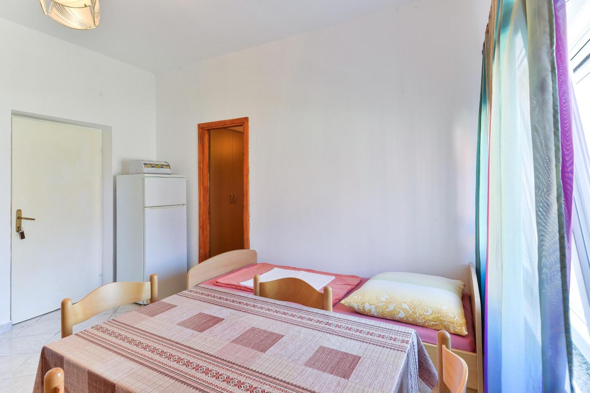 Apartments With A Parking Space Nin, Zadar - 19555 Room photo